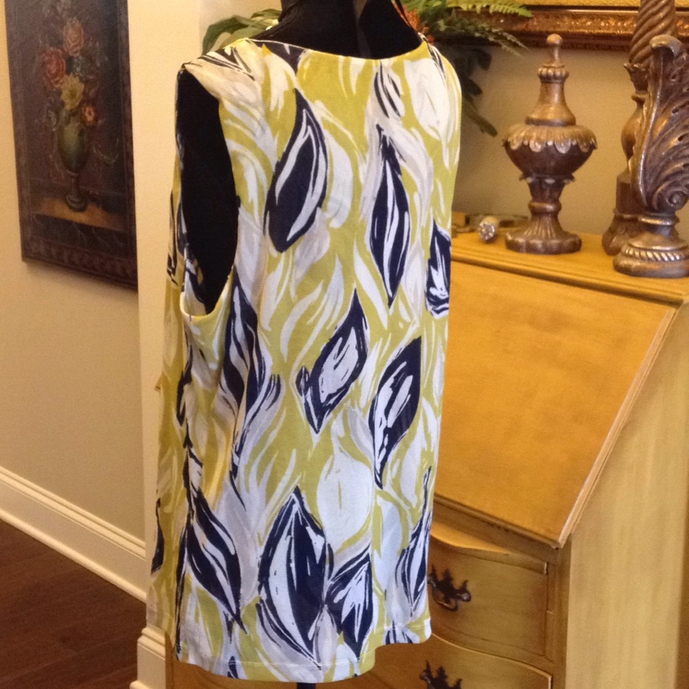 212 Collection top - Picture 3 of 5